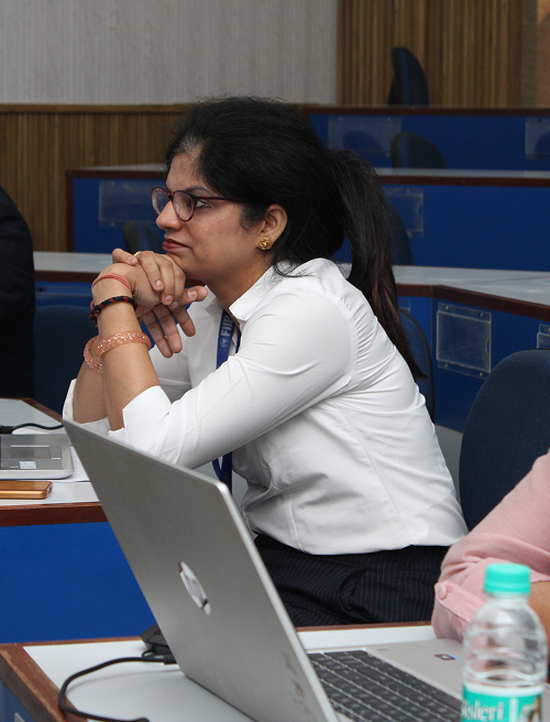 faculty-header-image